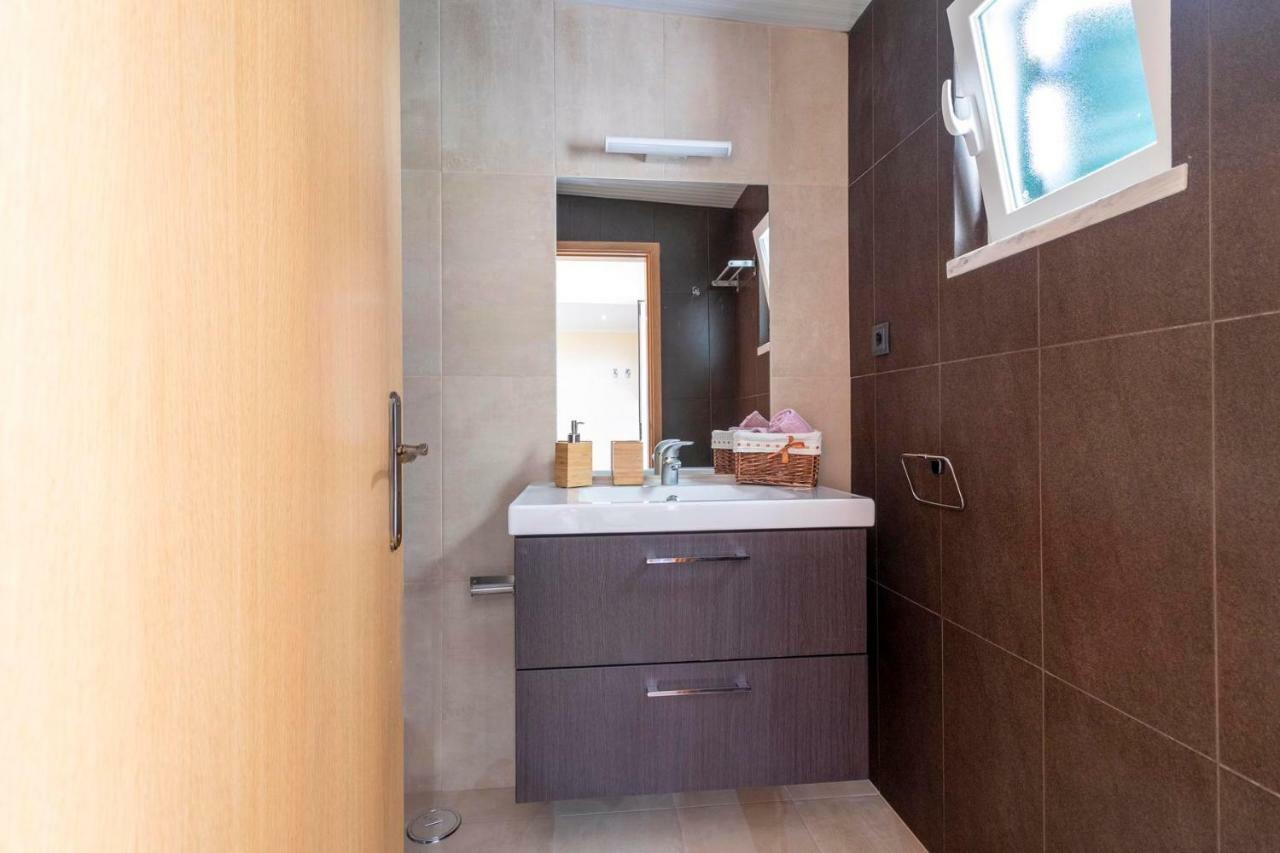 Casinha Da Lurdes Holiday home Sesimbra